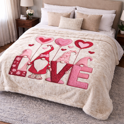 Love Gnomes XR2101008CL Faux Fur Throw Blanket