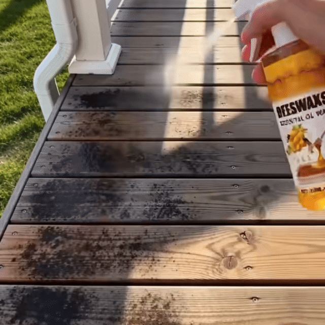 🔥SUMMER SALE 60% OFF🔥 ScratchErase Beeswax Floor Spray - Spray, Wipe & Done